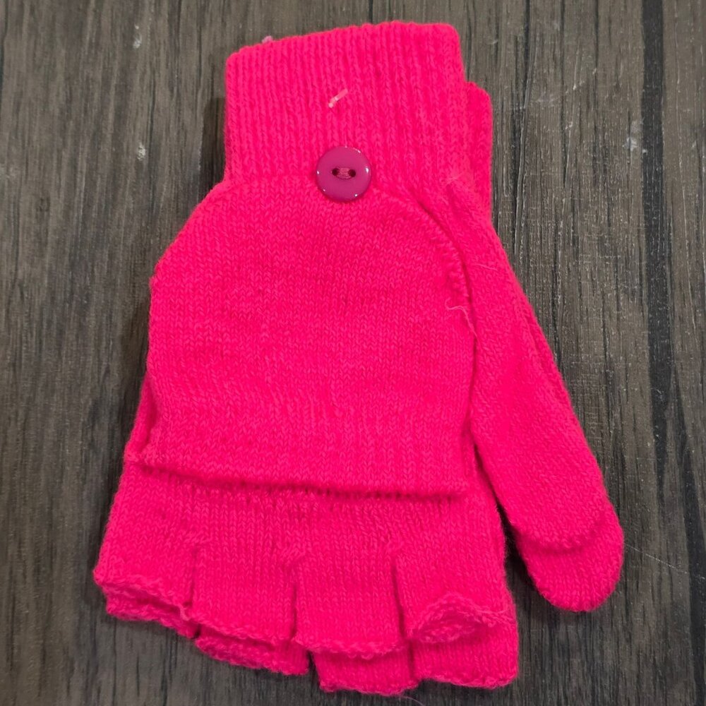 SO Kids Pink Knit Beanie Fingerless Gloves Mitten Flap Set Pom Pom NWT Age 4-7 - Picture 6 of 11